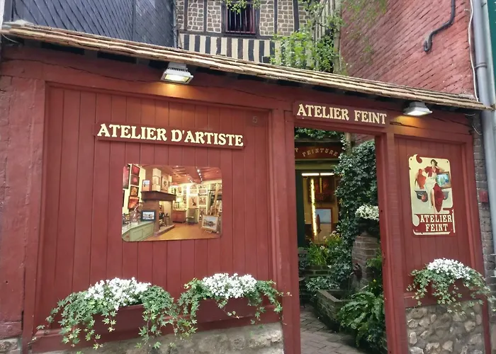 Centre Historique * オンフルール