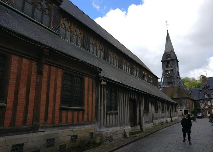 Centre Historique Apartment